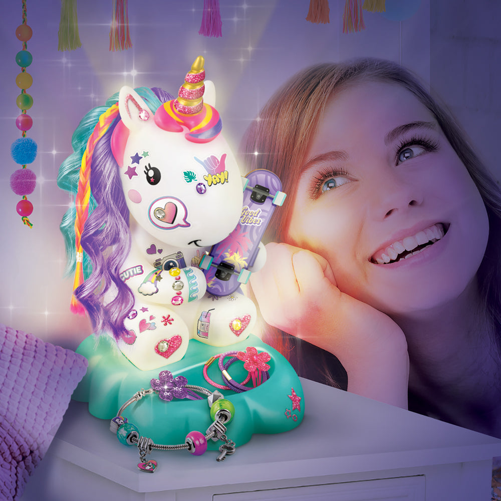 Style 4 Ever Unicorn DIY Light-Up