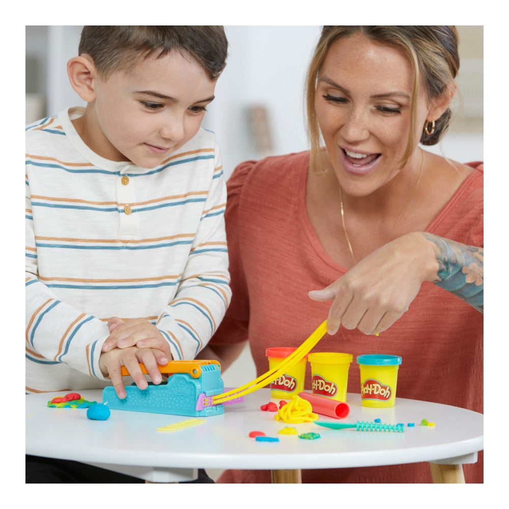 Play-Doh Fun Factory Starter Set