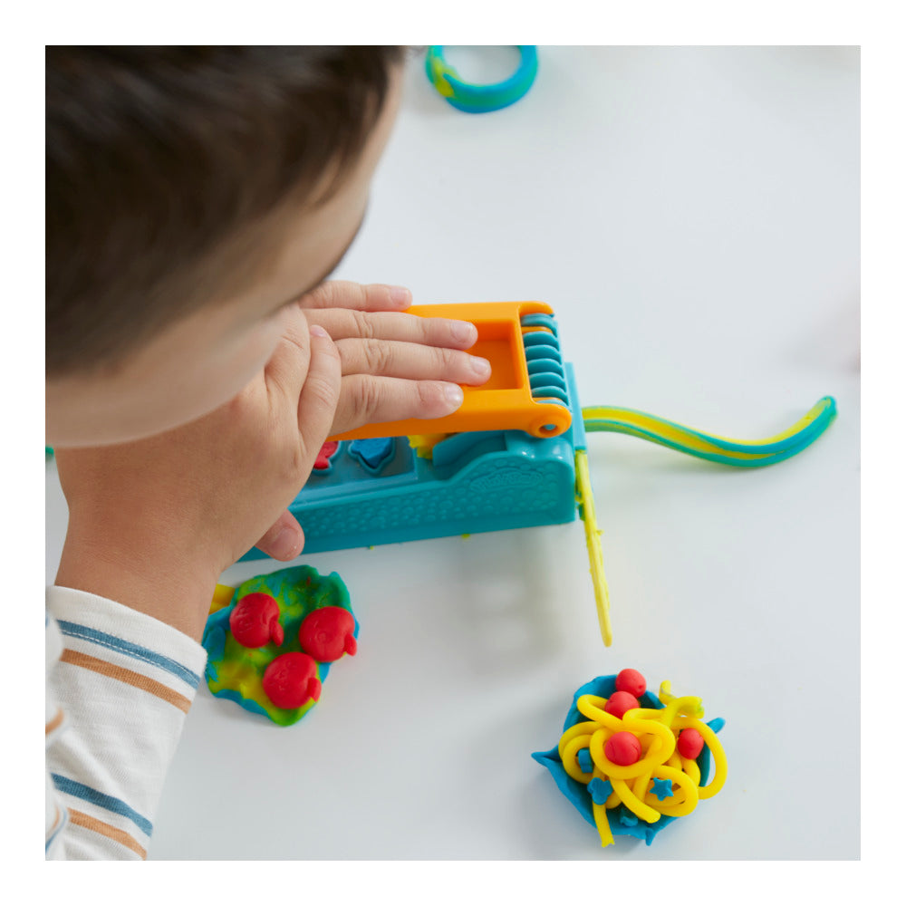 Play-Doh Fun Factory Starter Set